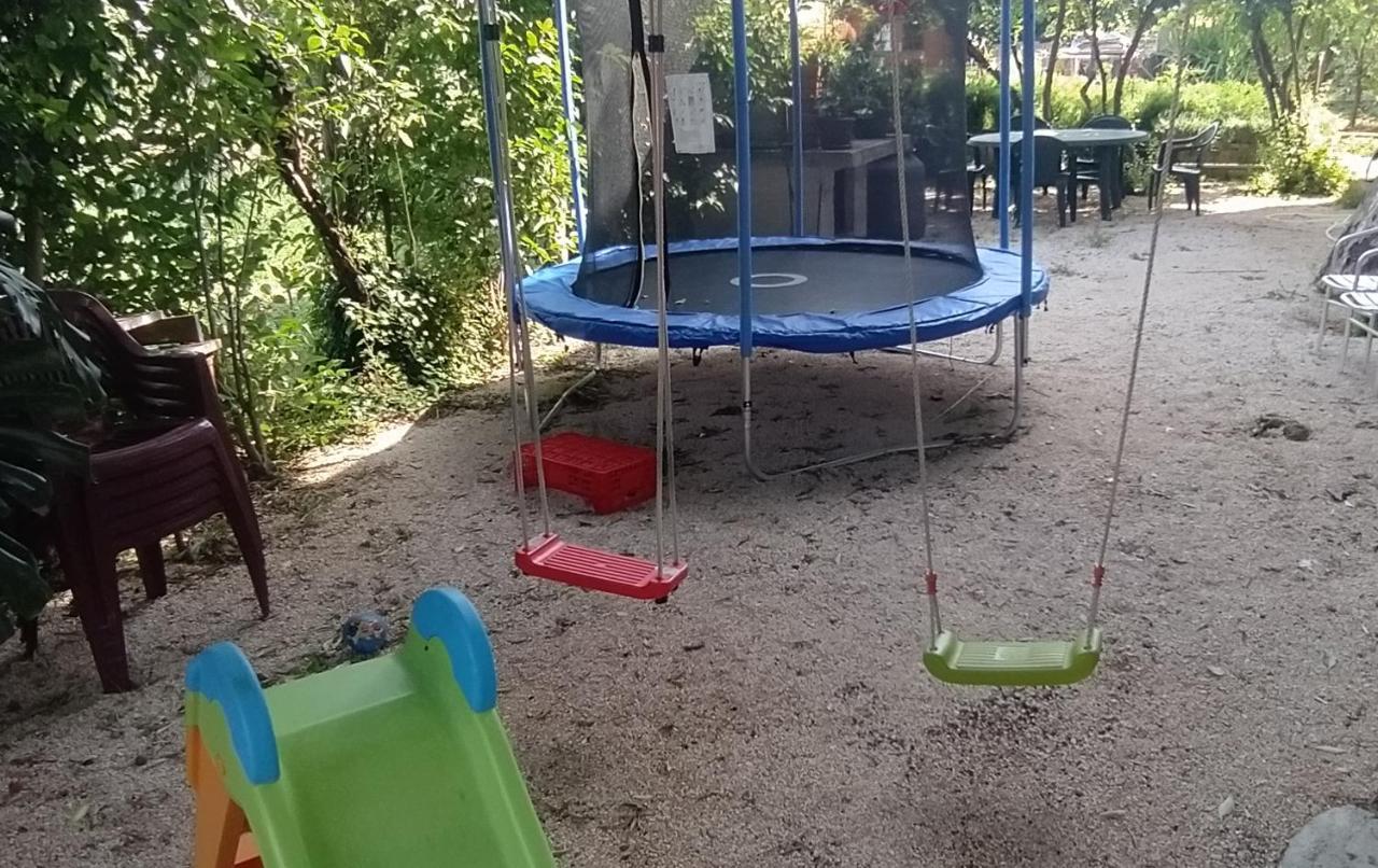 Apartman Greta Sukošan Екстериор снимка
